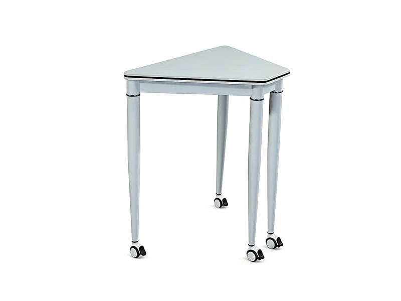 Mesa de entrenamiento modular triangular para espacios de reuniones