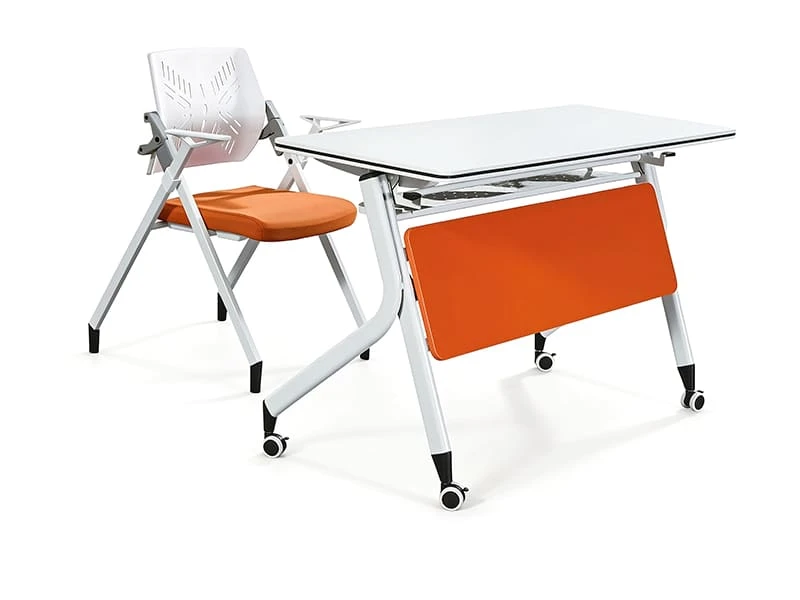 Mesa de entrenamiento m&oacute;vil abatible con ruedas y panel modesto