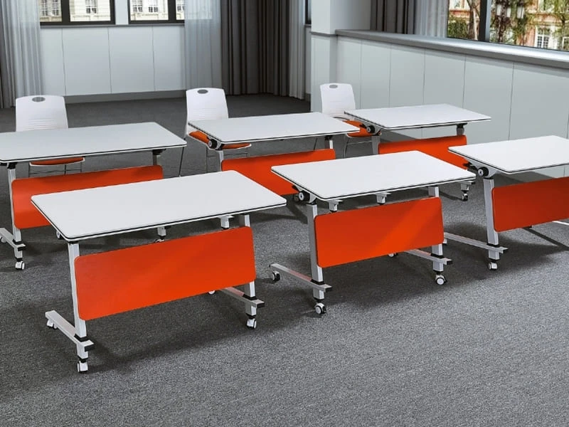 Mesa de entrenamiento nido abatible con ruedas para espacios flexibles