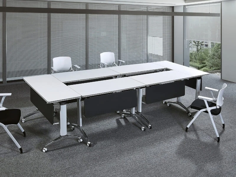 Mesa de entrenamiento modular premium con tapa abatible y gesti&oacute;n de cables