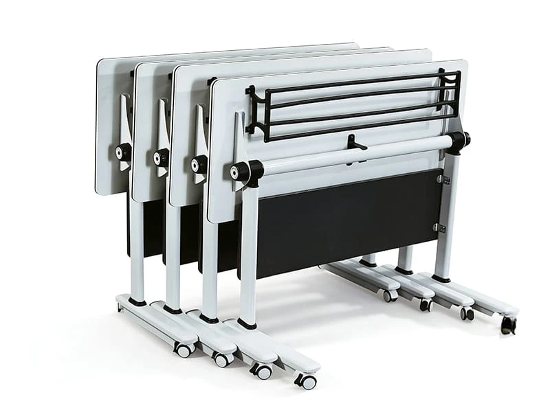 Mesa de entrenamiento asequible con tapa abatible y ruedas bloqueables