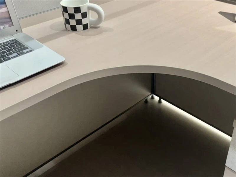 Estaciones de trabajo modulares de privacidad en forma de L | Muebles de escritorio para cub&iacute;culos