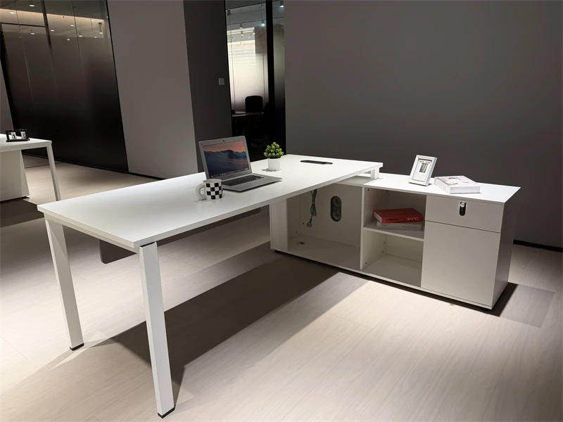 Escritorio ejecutivo blanco moderno en forma de L con almacenamiento