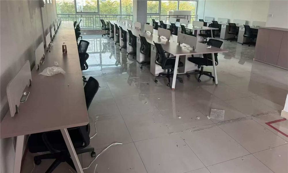 Solución de mobiliario para un edificio de oficinas corporativas en Tailandia 