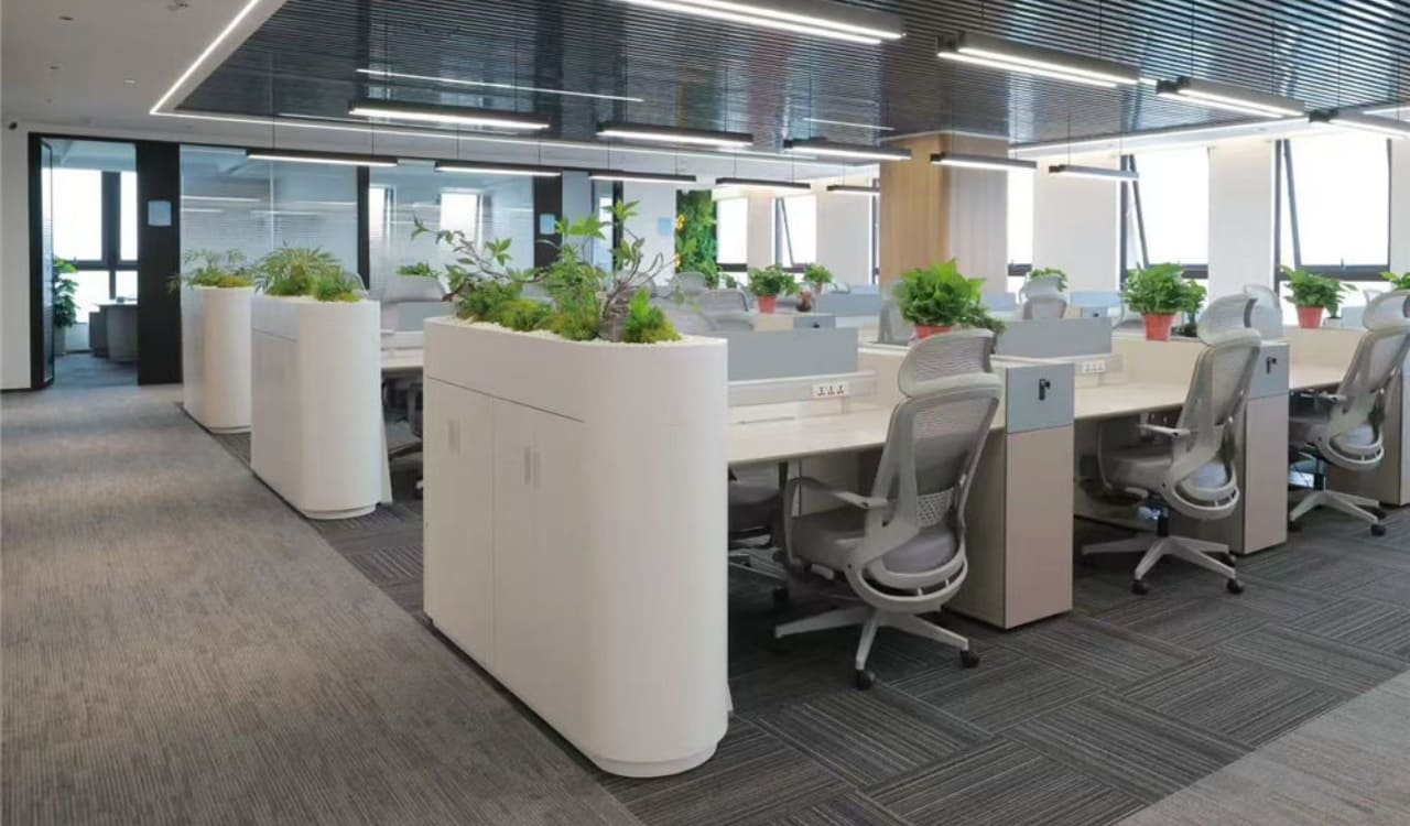Solución de mobiliario para un edificio de oficinas corporativas en Tailandia