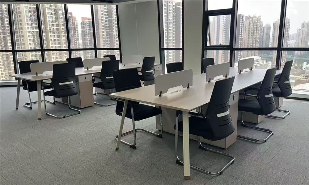 Solución de mobiliario para un edificio de oficinas corporativas en Tailandia 