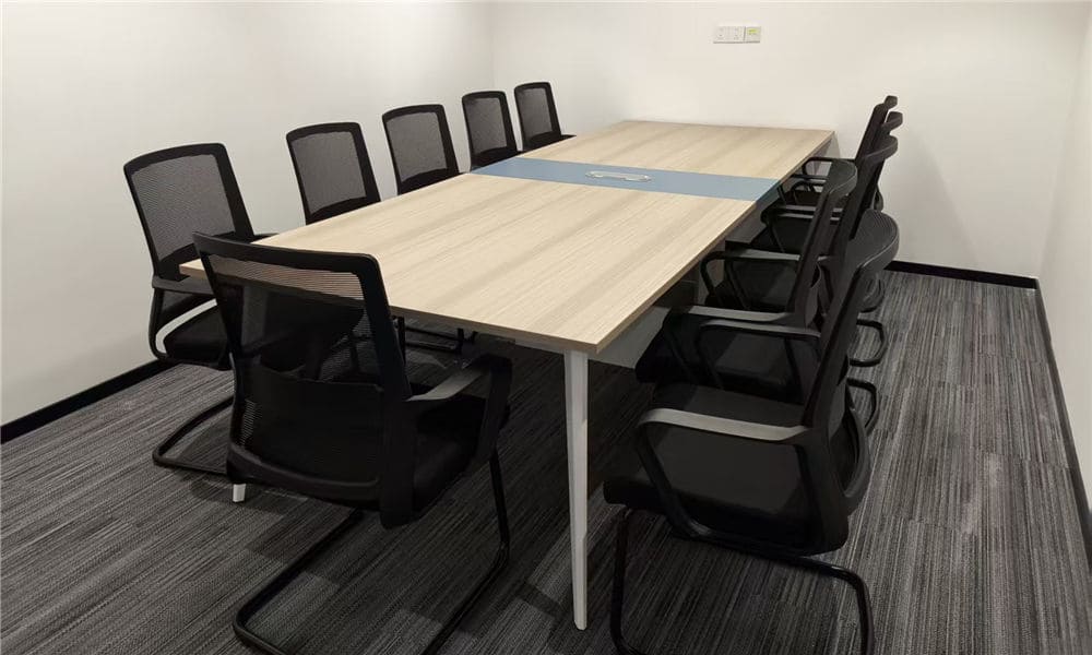 Proyecto de mobiliario de oficina LINRAY para una empresa líder en recursos humanos en Tailandia 